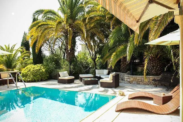 Villa Loucisa Nice 0*,