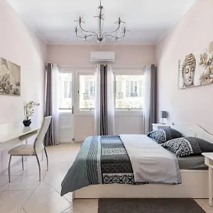 Notre Dame - Huge Sunny Modern 2br Flat - Terrace Appartamento